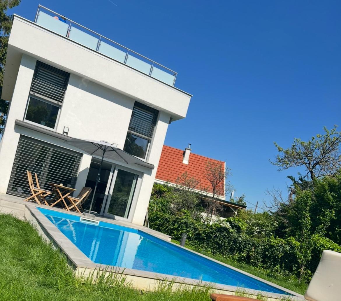 Villa Jaeger Mit Pool In Wien Exterior photo